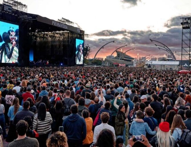 Diretor do Primavera Sound destaca “desafios na indústria musical” ao cancelar edições do festival espanhol em toda a América Latina. Leia nota completa.